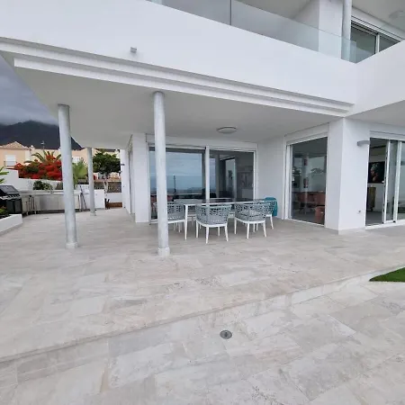 Exclusive Ocean View Heated Pool Villa